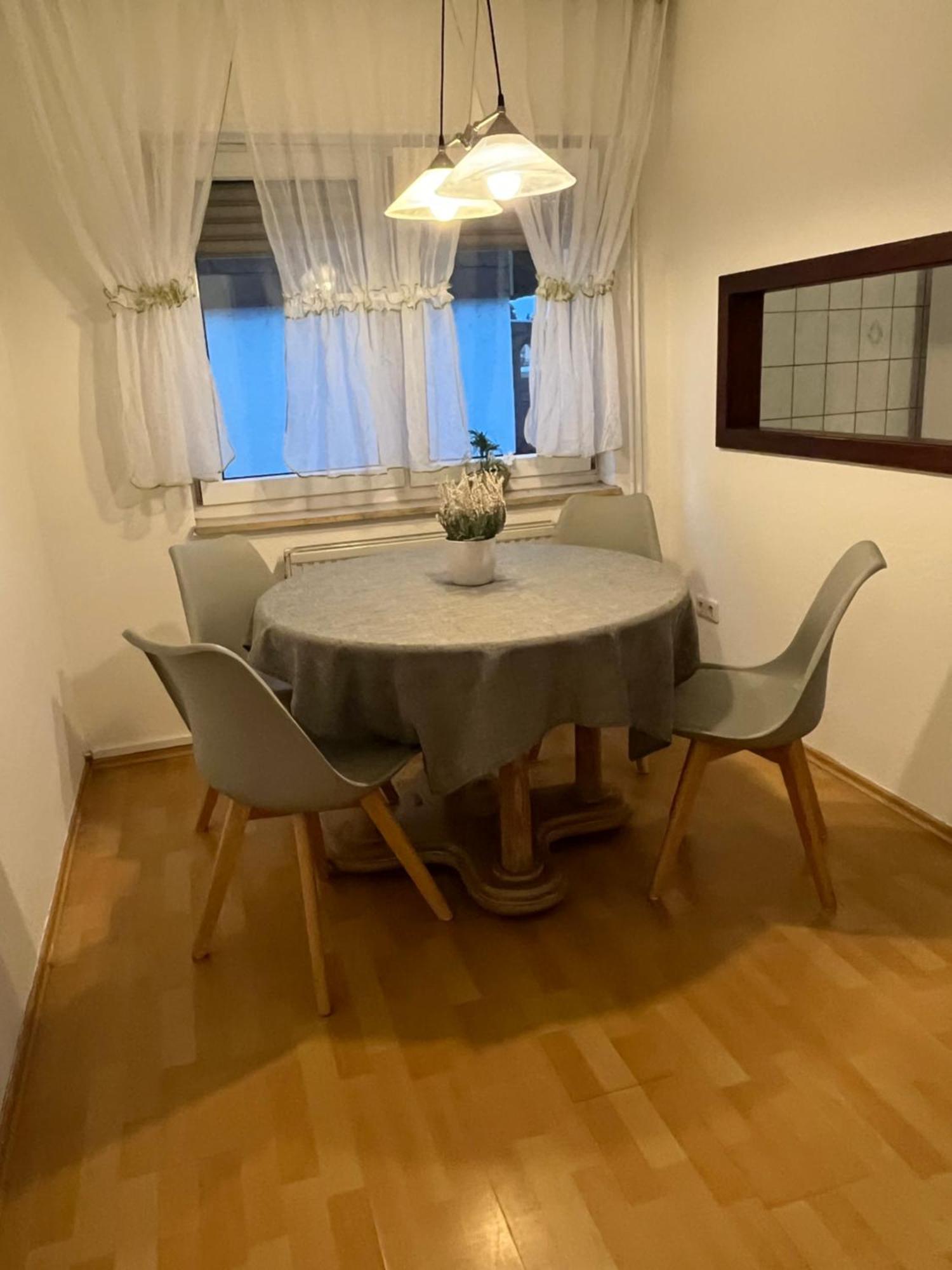 Ferienwohnung Schwetzingen Exterior foto